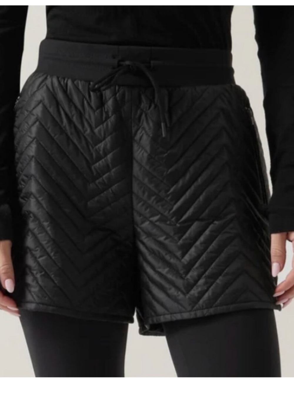 NWT Athleta Black Apres Ski Shorts Size 2
